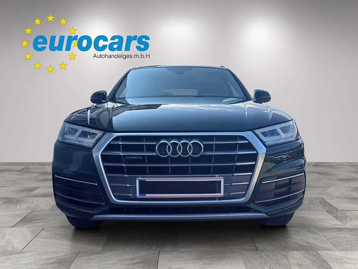 Audi Q5 2019 photo 2