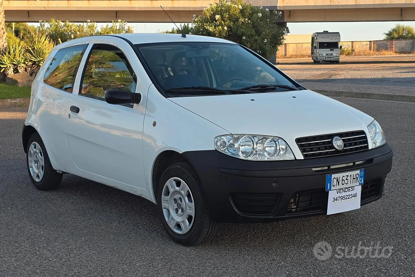 Fiat Punto 2005 photo 2