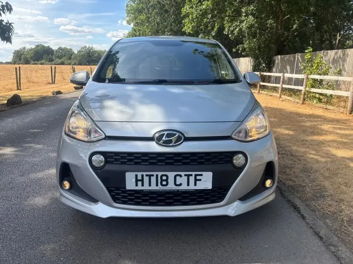 Hyundai I10 2018 photo 2