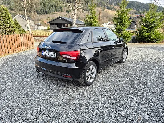 Audi A1 2018 photo 3