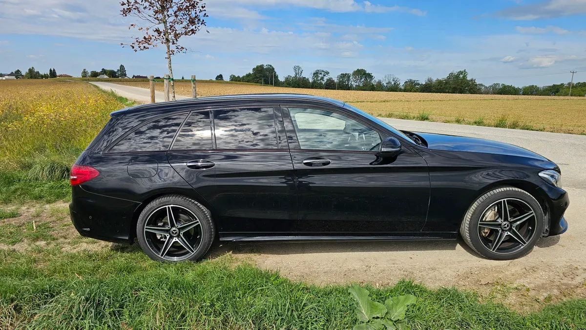 Mercedes-Benz C-Class 2017 photo 3