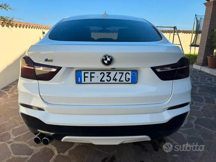 BMW X4 2017 photo 2