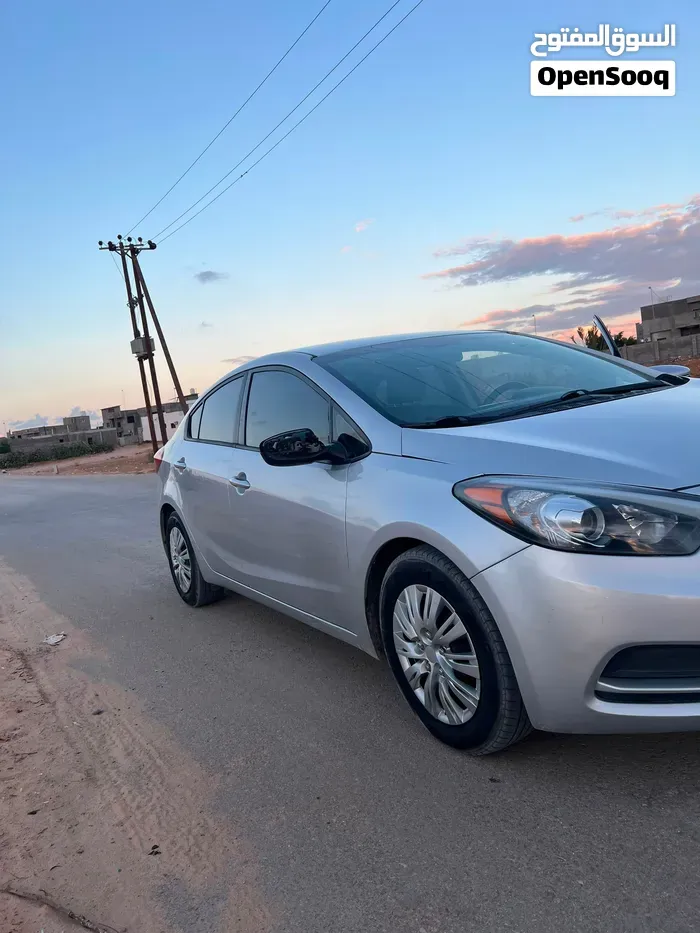 Kia Forte 2014 photo 3