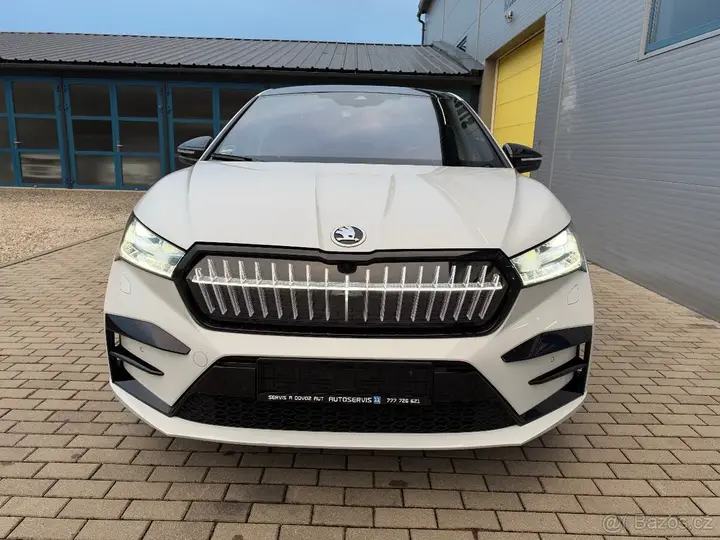 Skoda Enyaq 2023 photo 5