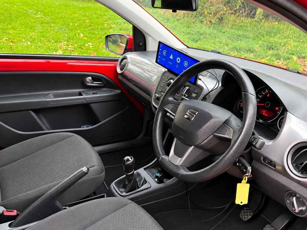 Seat Mii 2015 photo 2