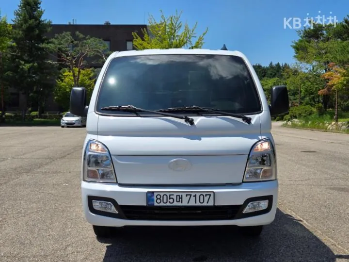 Hyundai Porter 2 2025 photo 2