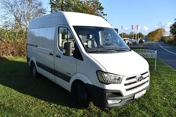 Hyundai H350 2017 photo 2