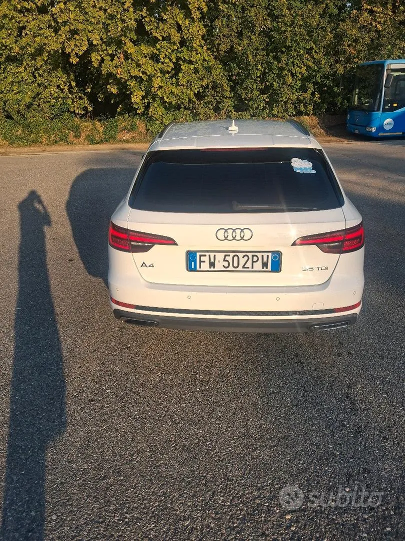 Audi A4 2019 photo 3