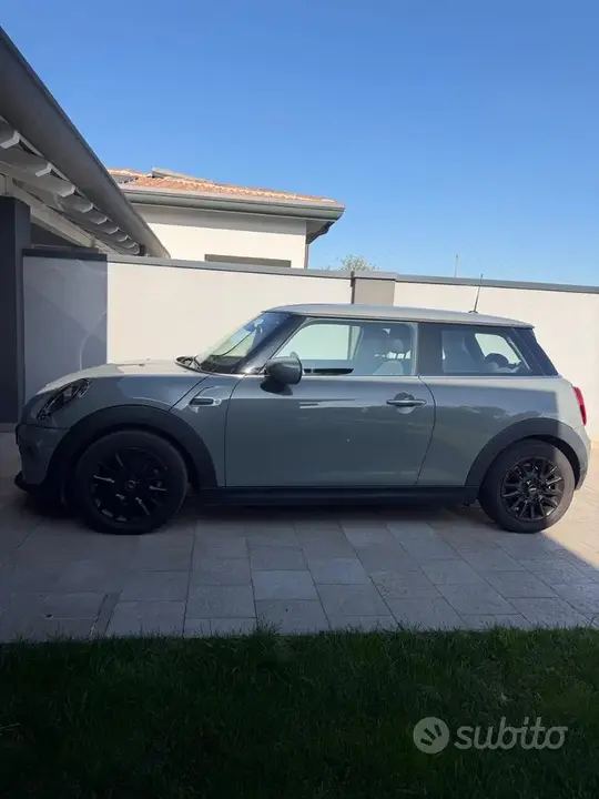 Mini One 2020 photo 2
