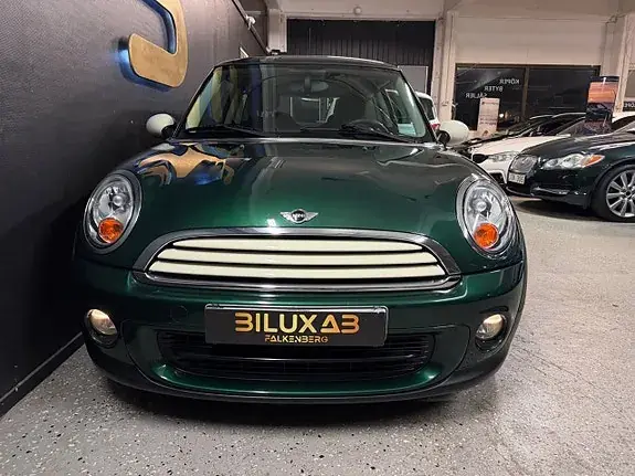 Mini One 2012 photo 5