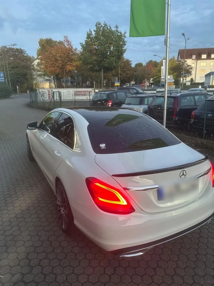 Mercedes-Benz C 200 D