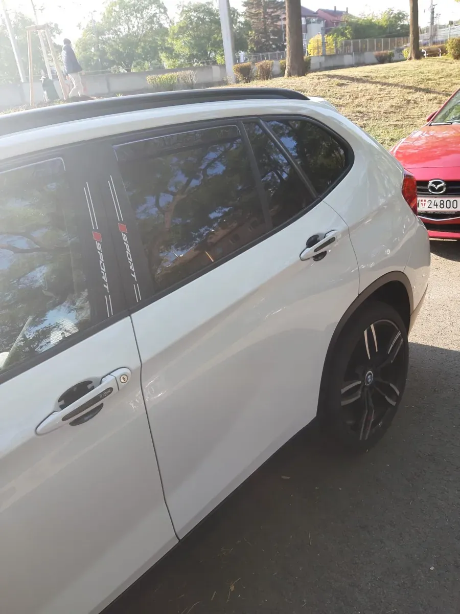BMW X1 2014 photo 2
