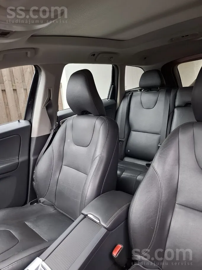 Volvo Xc60 2015 photo 2