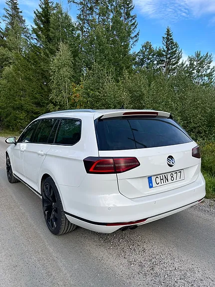 Volkswagen Passat 2016 photo 2