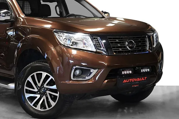 Nissan Navara 2017 photo 2