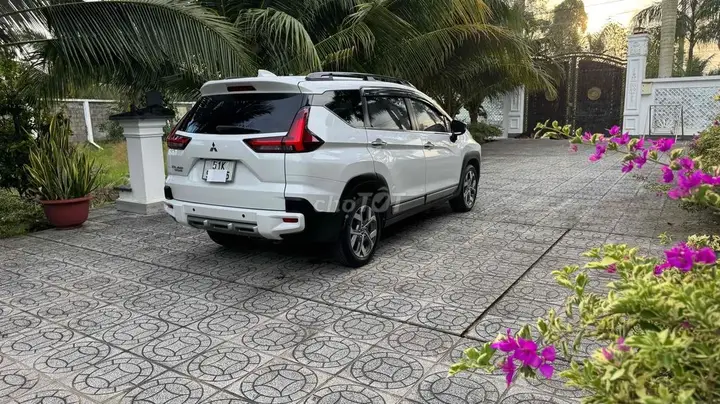 Mitsubishi Xpander Cross 2023 photo 4