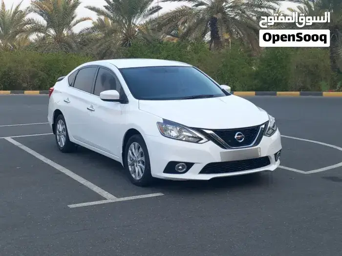 Nissan Sentra 2019 photo 2
