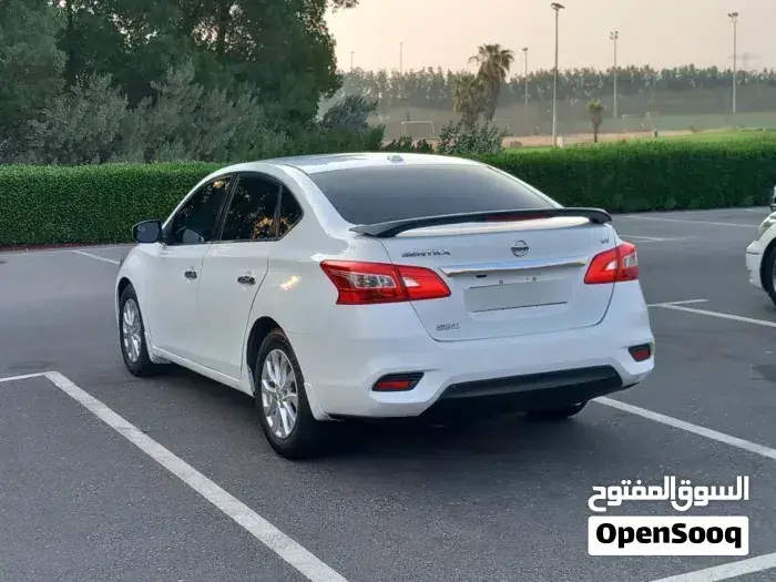 Nissan Sentra 2019 photo 3