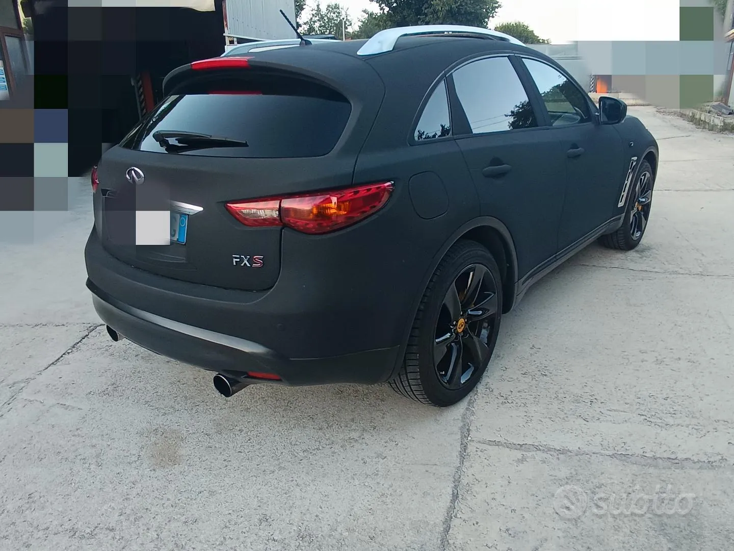Infiniti Fx 2011 photo 3