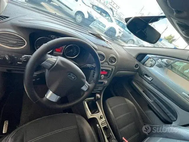 Ford Focus 2008 photo 4