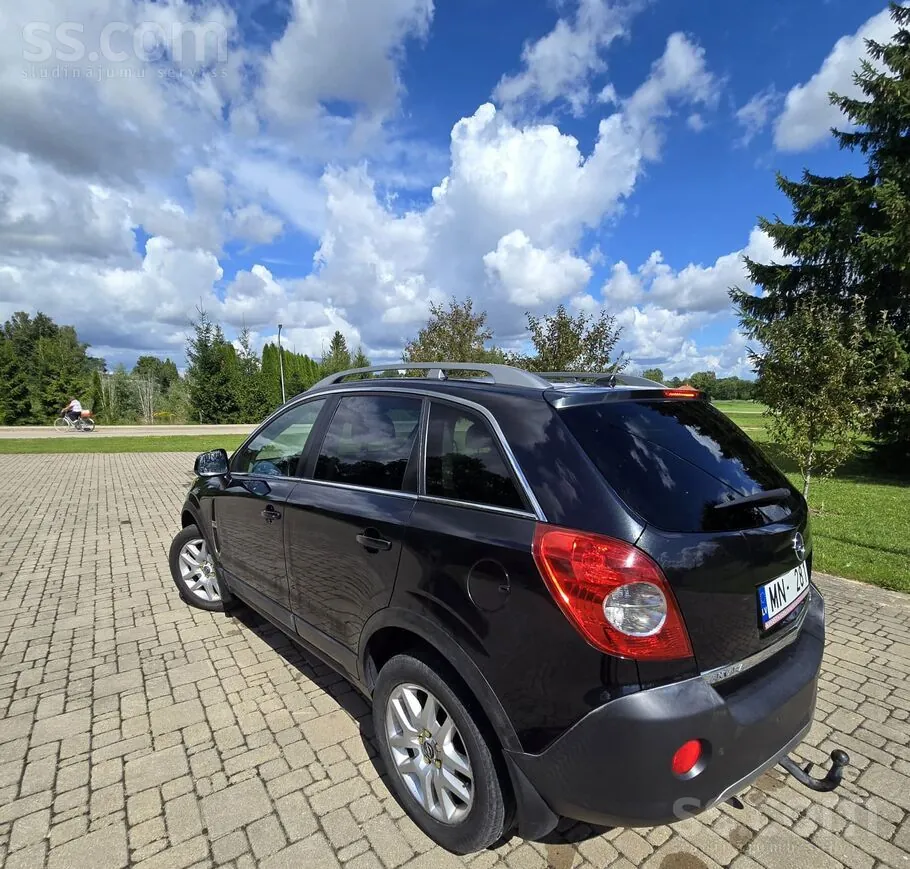 Opel Antara 2011 photo 4