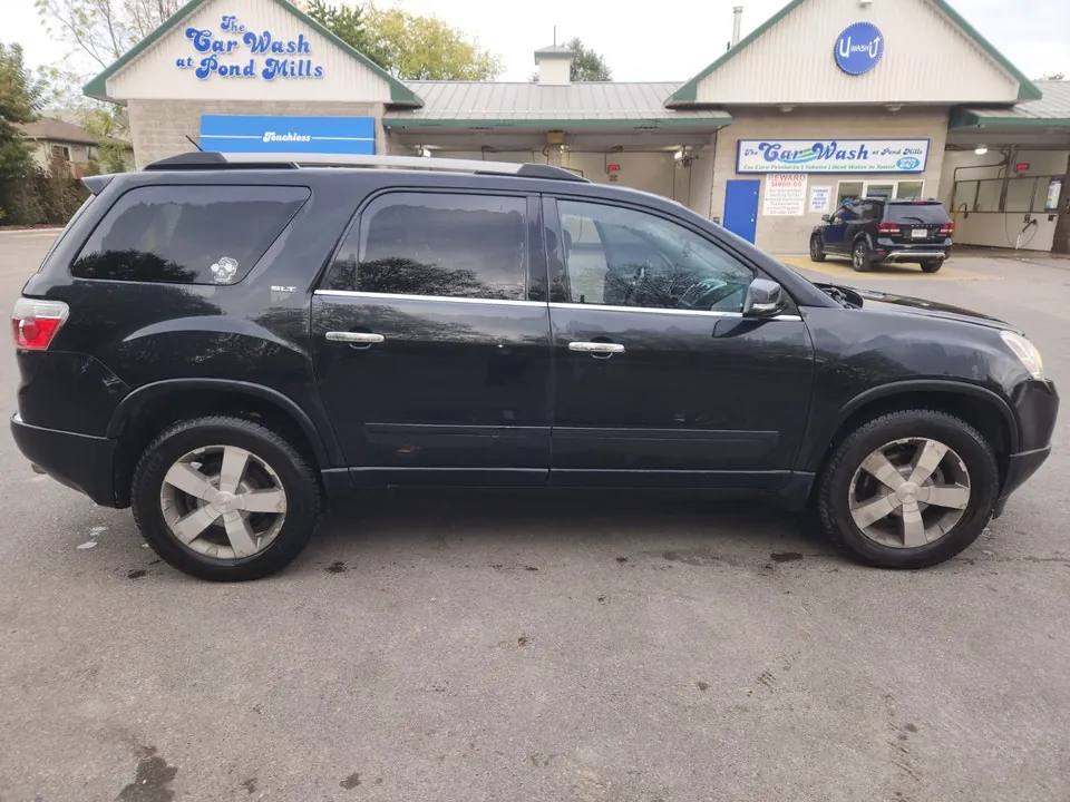 GMC Acadia