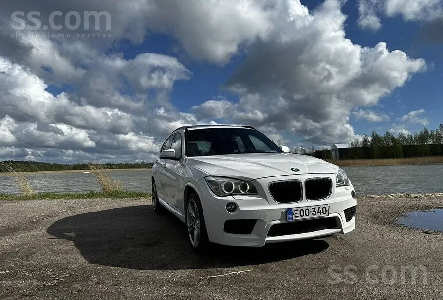 BMW X1 2013 photo 2