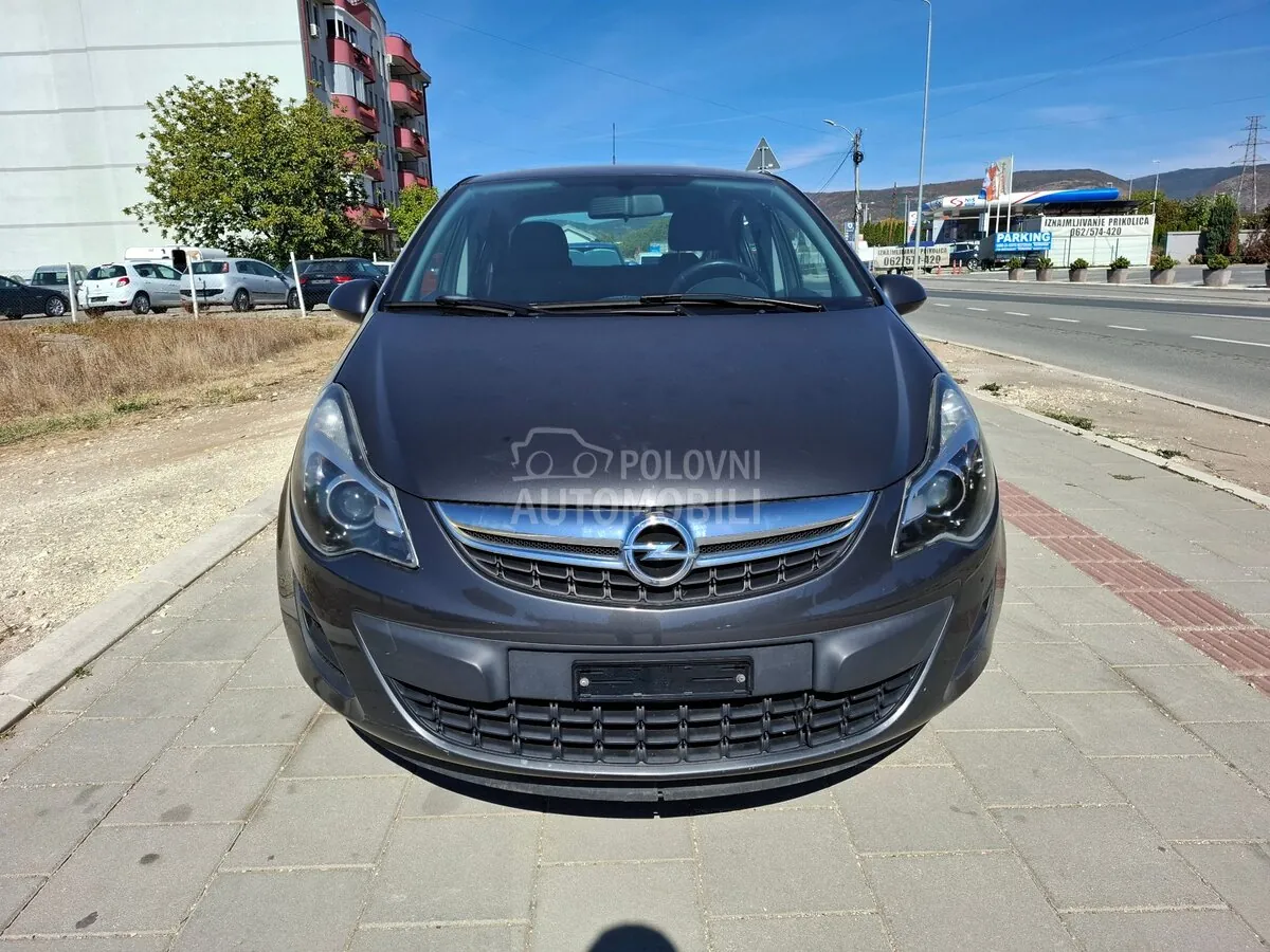 Opel Corsa 2011 photo 2
