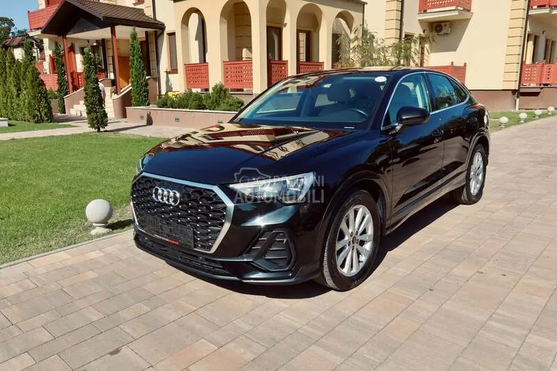 Audi Q3 2022 photo 4