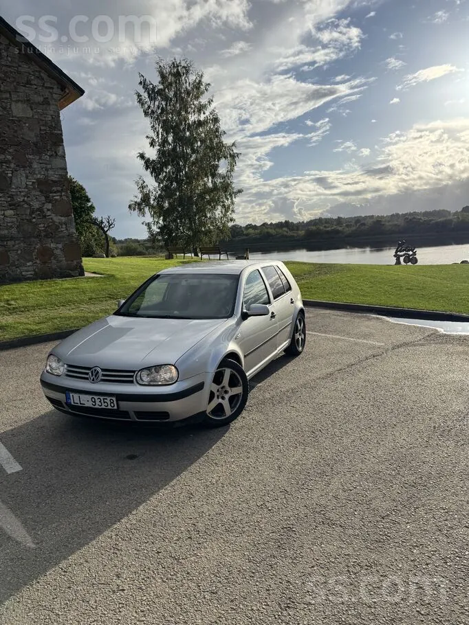 Volkswagen Golf 4