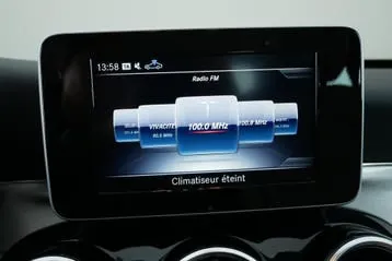 Mercedes-Benz C-Class 2018 photo 3