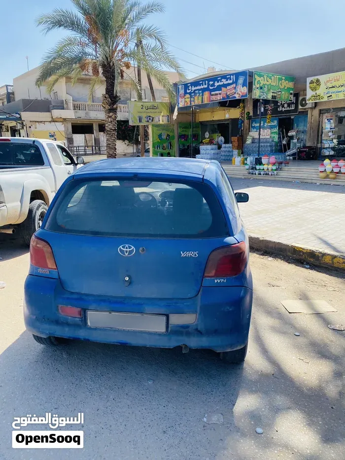 Toyota Yaris 2004 photo 2