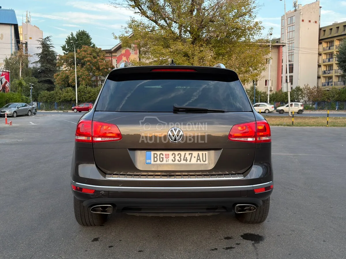 Volkswagen Touareg 2015 photo 4