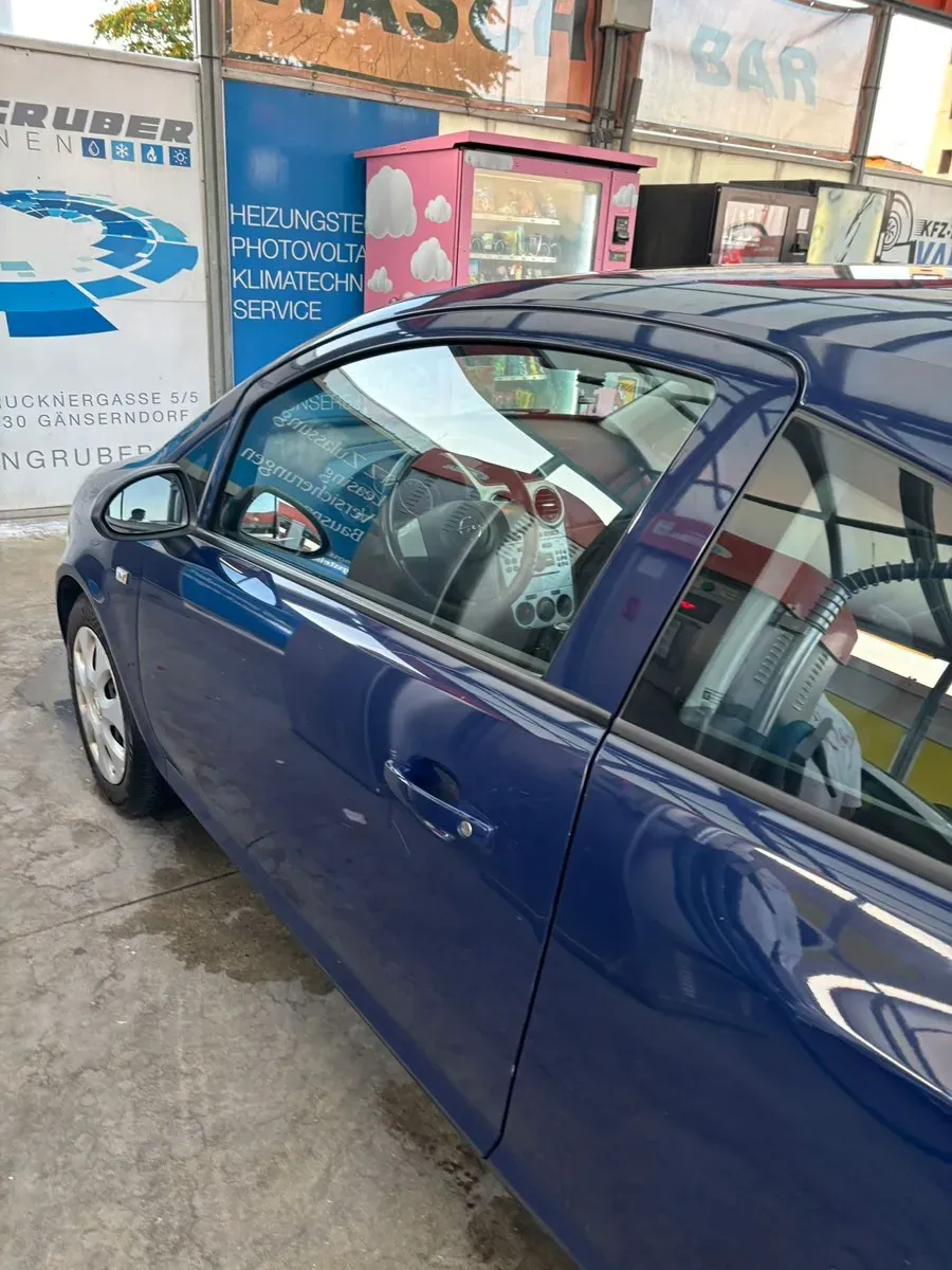 Opel Corsa 2008 photo 2