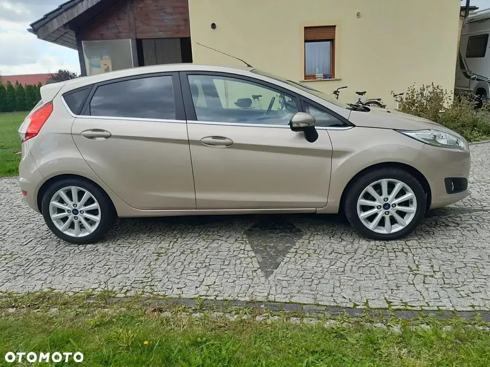 Ford Fiesta 2015 photo 4