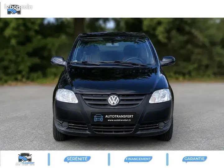 Volkswagen Fox 2005 photo 2