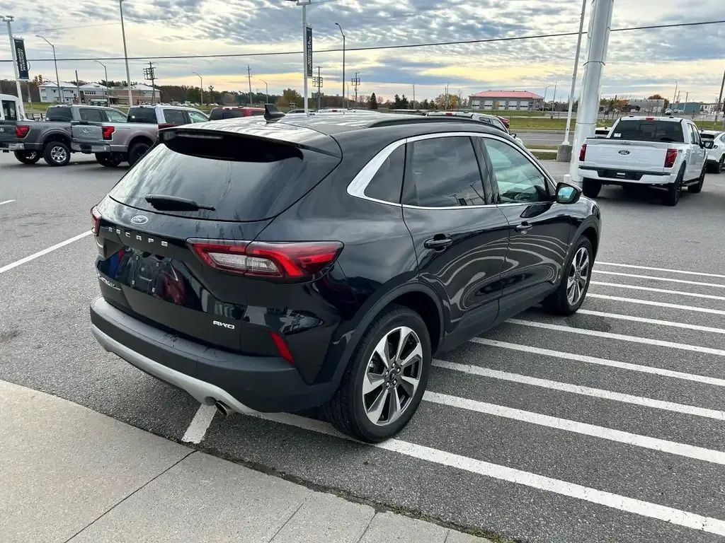 Ford Escape 2025 photo 5