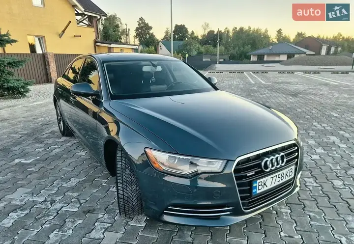 Audi A6 2013 photo 2