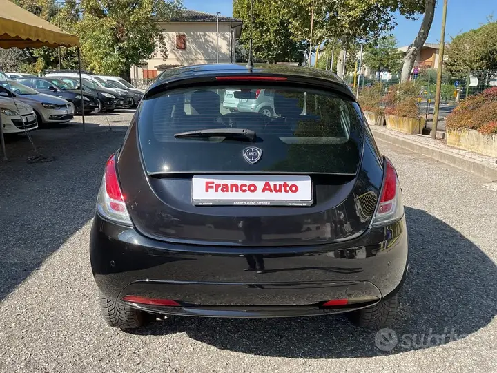 Lancia Ypsilon 2014 photo 5