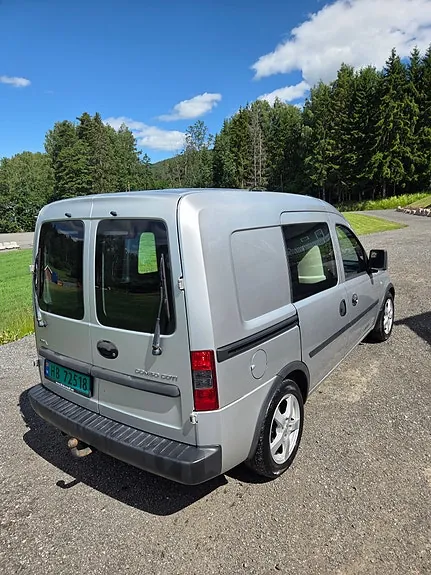 Opel Combo 2010 photo 3
