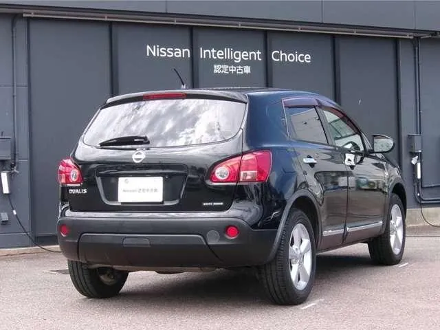 Nissan Dualis 2012 photo 2