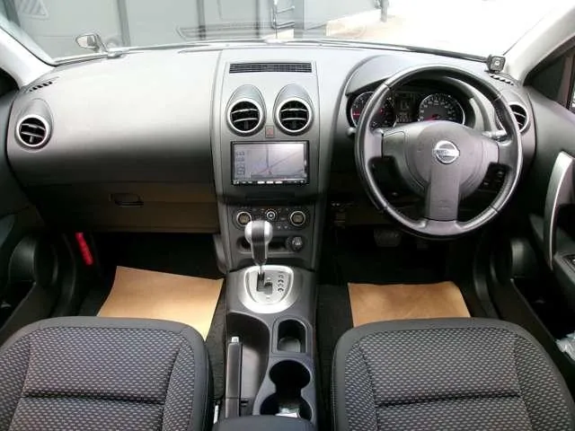 Nissan Dualis 2012 photo 3