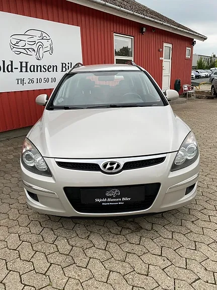 Hyundai I30 2010 photo 5
