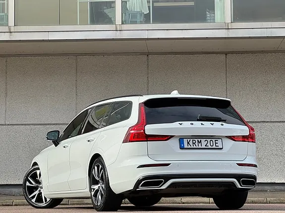 Volvo V60 2020 photo 3