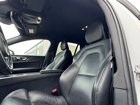 Volvo V60 2020 photo 5