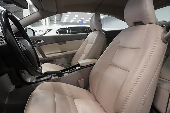 Volvo C70 2011 photo 4