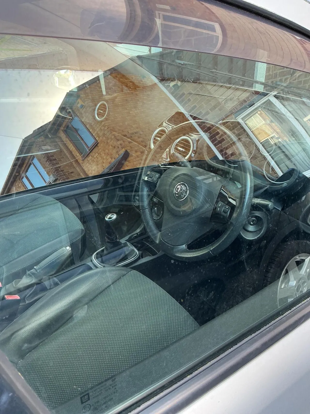 Vauxhall Corsa 2009 photo 4