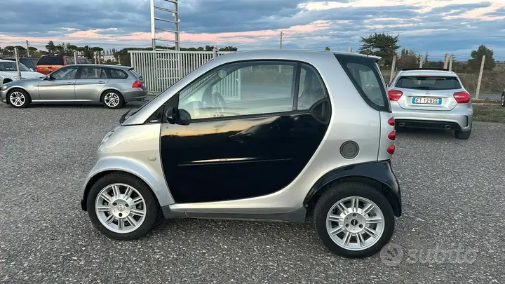 Smart Fortwo 2006 photo 2