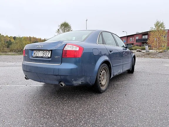 Audi A4 2005 photo 4