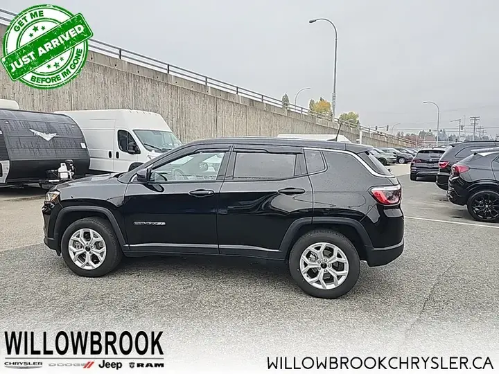 Jeep Compass 2025 photo 4